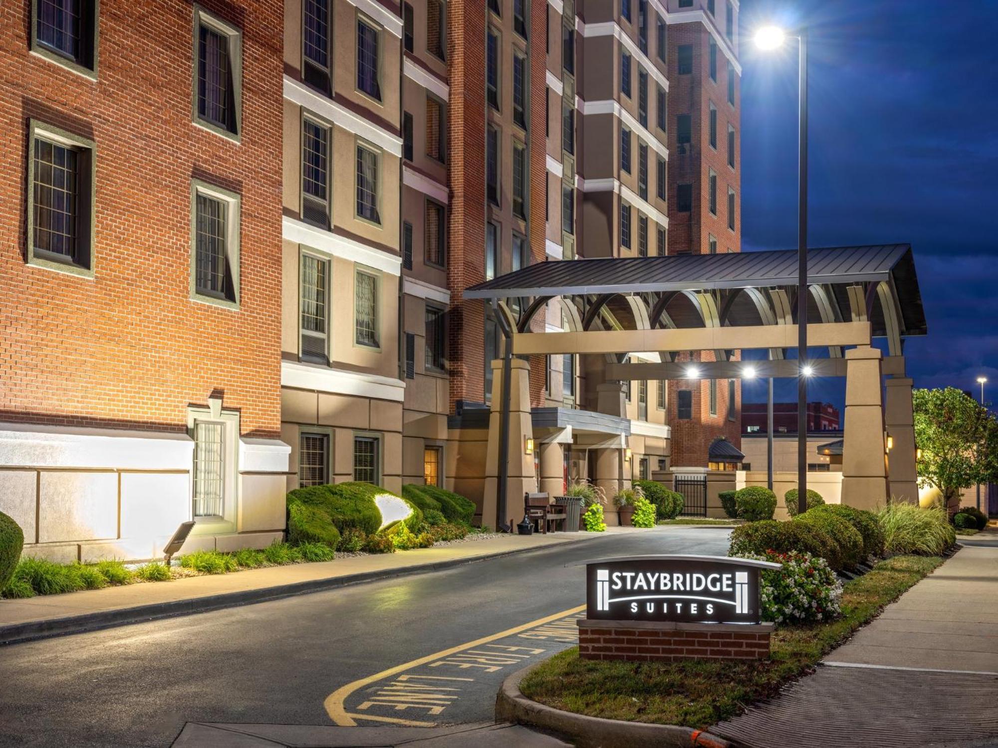 Staybridge Suites Indianapolis Downtown-Convention Center By Ihg Εξωτερικό φωτογραφία